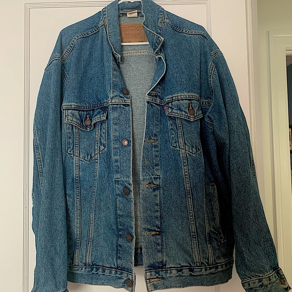 Levi’s classic vintage jean jacket
